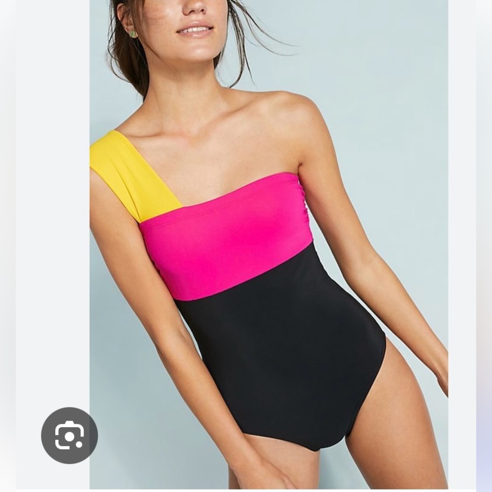 Colorblock One-Shoulder Swimsuit